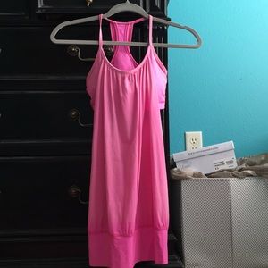 Lululemon athletics no limits tank size 4